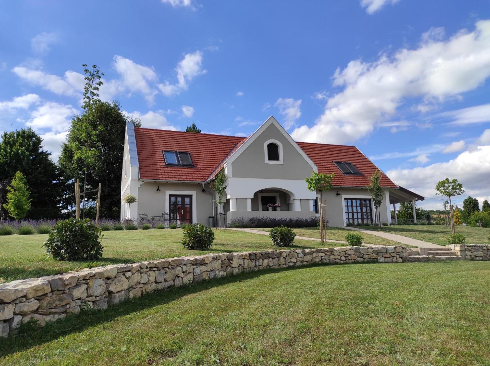 Villa Tilia Vászoly מראה חיצוני תמונה
